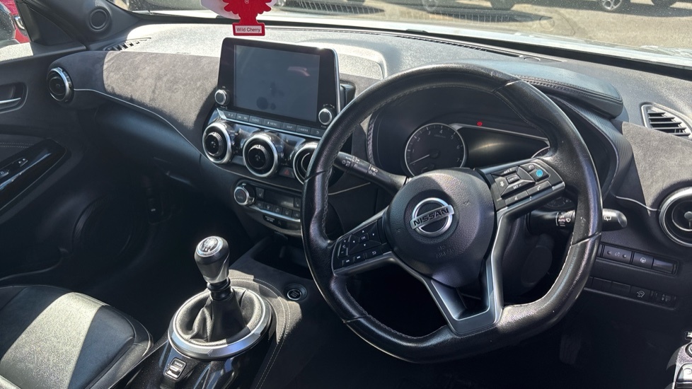Nissan Juke 1.0 Dig-t 114 N-connecta Red #11
