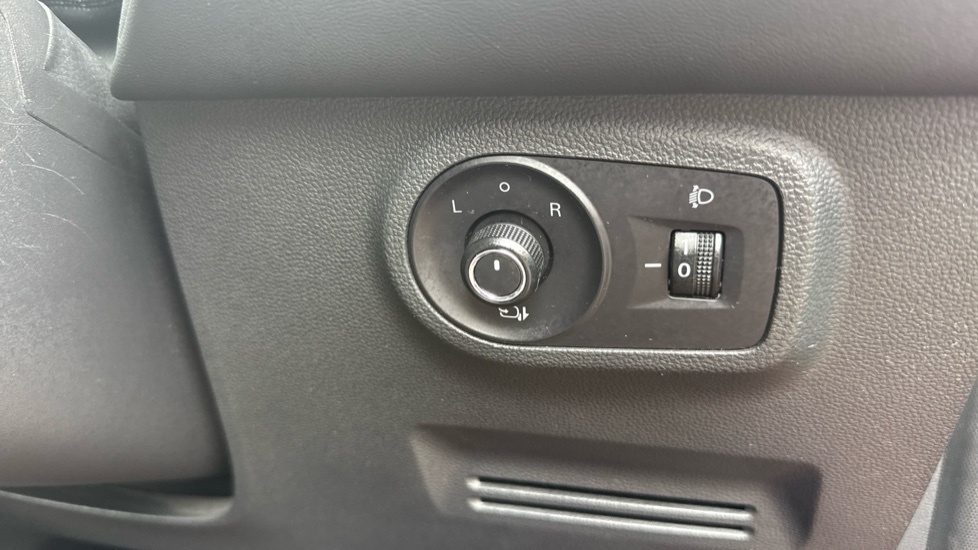 MG ZS 1.5 Vti-tech Exclusive Suv Euro Blue #19