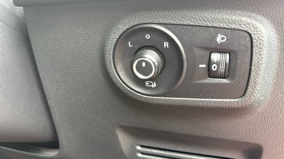 MG ZS 1.5 Vti-tech Exclusive Suv Euro Blue #24