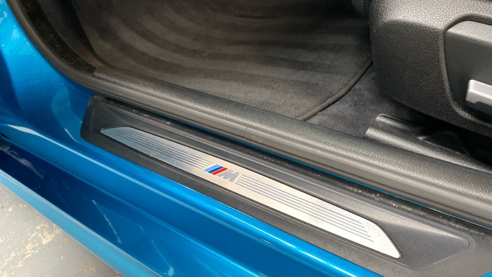 BMW 4 Series 440I M Sport Convertible Blue #41
