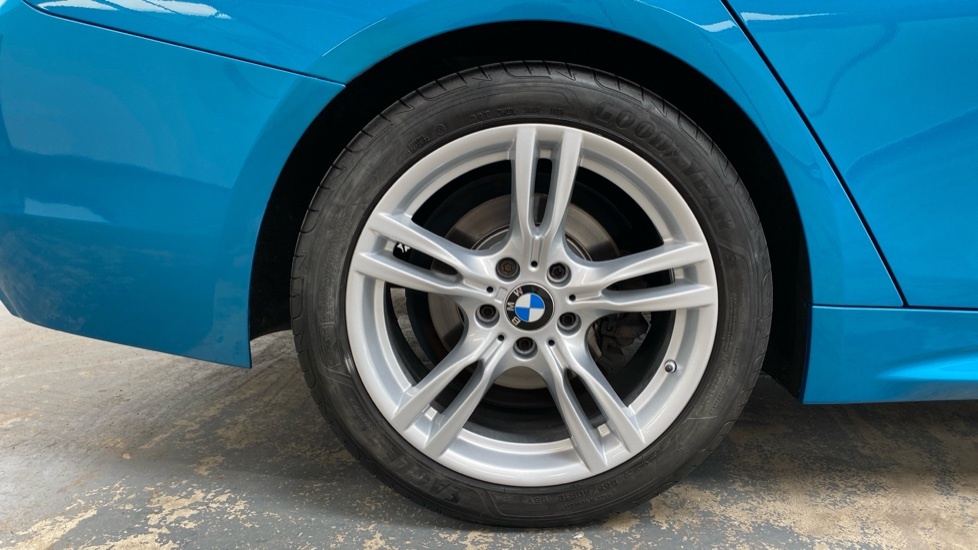 BMW 4 Series 440I M Sport Convertible Blue #29