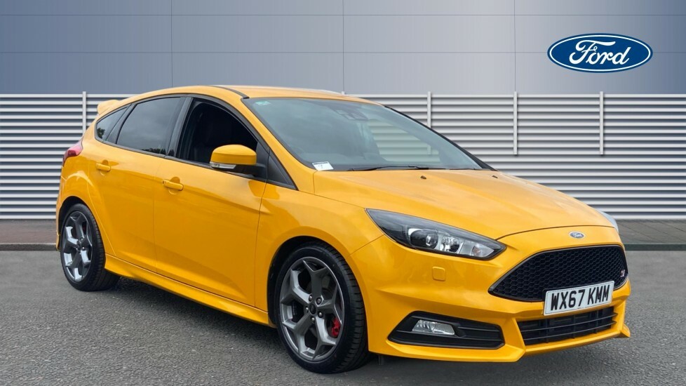 Ford Focus St-3 Yellow