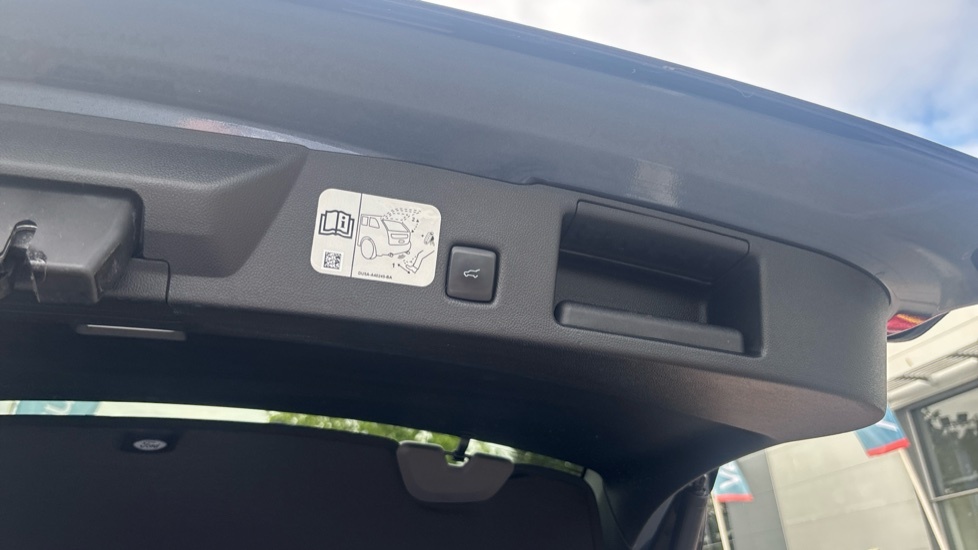 Ford Kuga 2.0 Tdci St-line Edition 2Wd Estate White #21