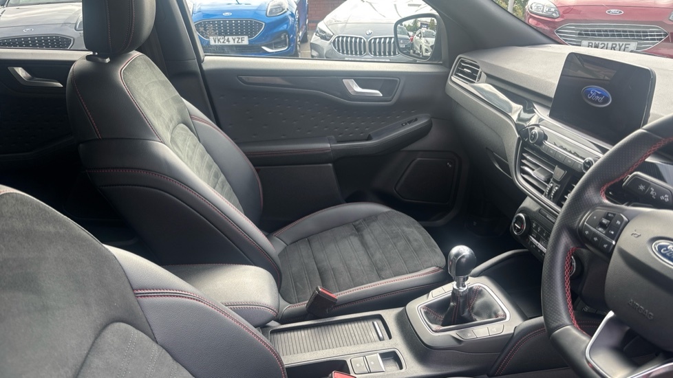 Ford Kuga 2.0 Tdci St-line Edition 2Wd Estate White #14