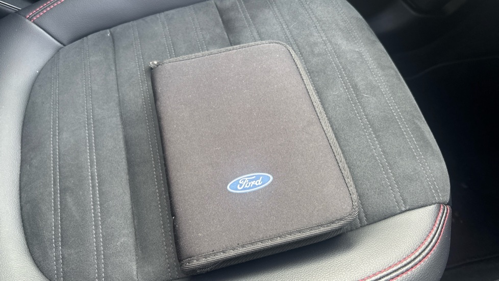 Ford Kuga 2.0 Tdci St-line Edition 2Wd Estate White #19