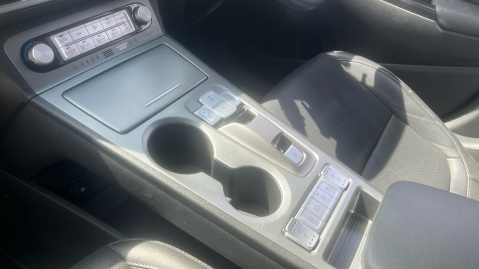 Hyundai Kona Gdi Se Connect Black #13