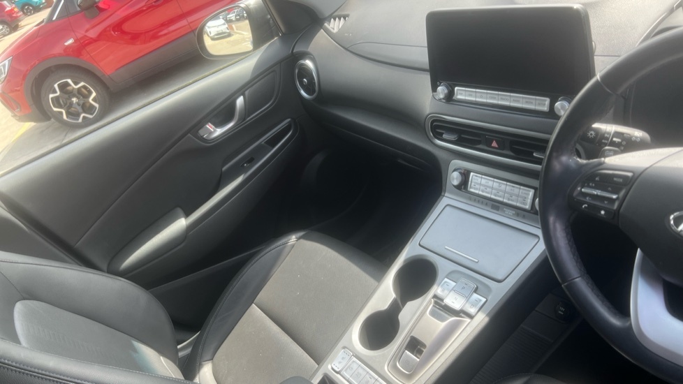 Hyundai Kona Gdi Se Connect Black #14