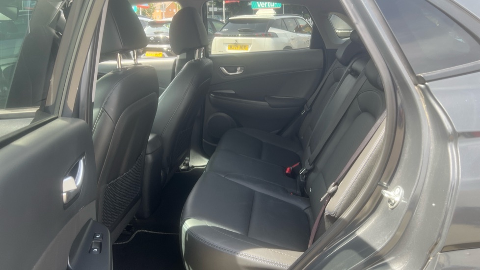 Hyundai Kona Gdi Se Connect Black #16