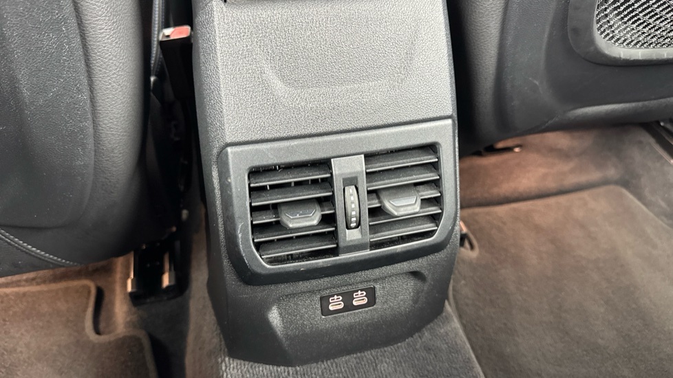 BMW 1 Series 116D M Sport Live Cockpit Propro Pk White #39