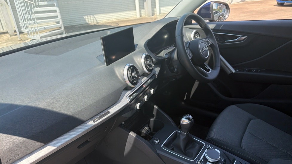 Audi Q2 35 Tfsi Sport S Tronic White #9