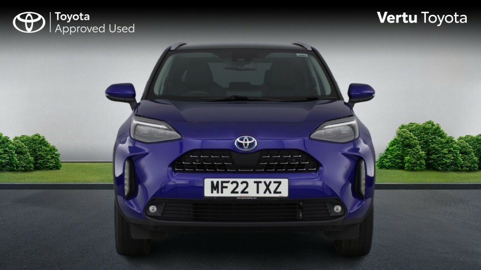 Toyota Yaris Cross Dynamic Silver #22