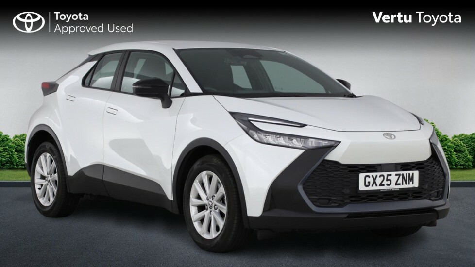 Toyota C-Hr Icon White