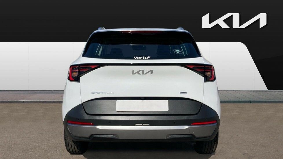 Kia Sportage Pure White #6