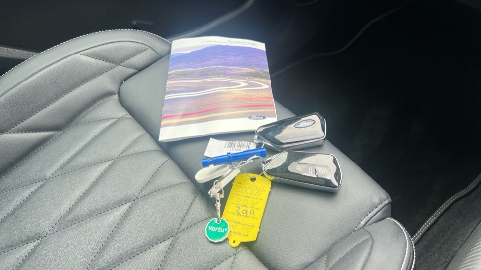 Ford Capri 250Kw Premium 79Kwh Awd Driver Assist Yellow #19