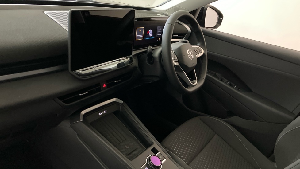 Volkswagen T-Roc Life Black #2