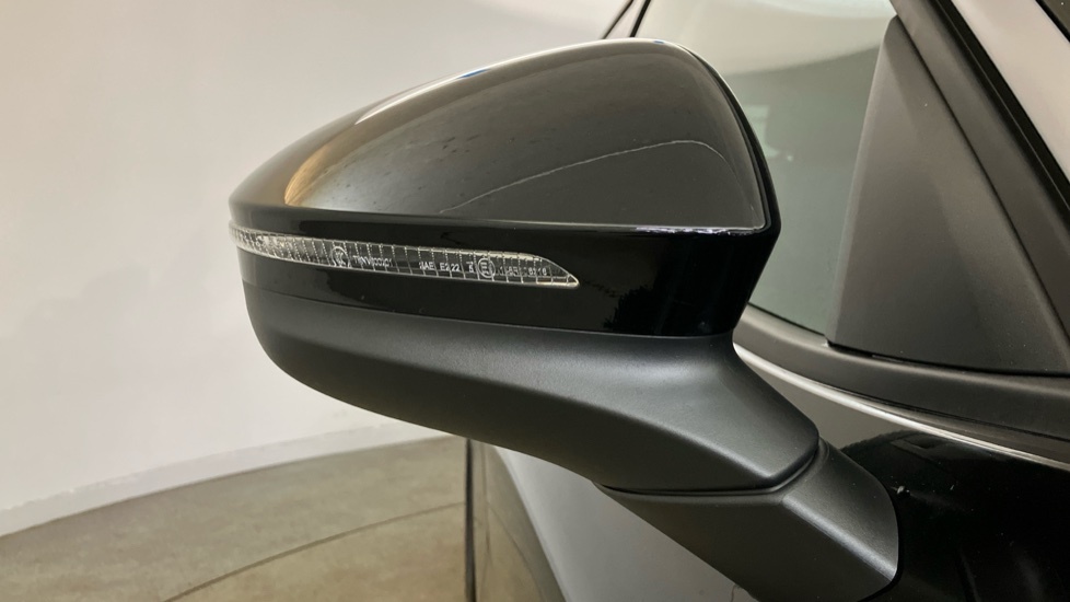 Volkswagen T-Roc 1.0 Tsi 115 Match Silver #38