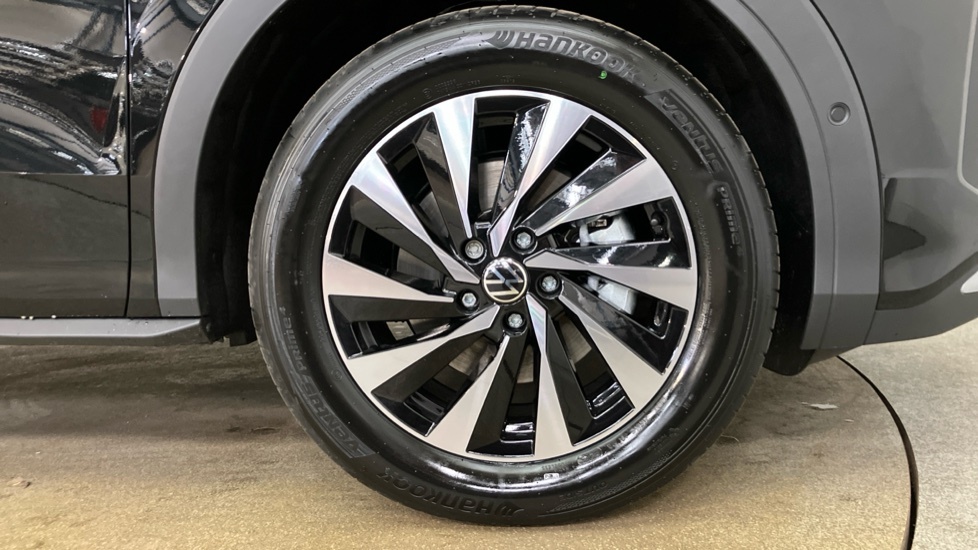 Volkswagen T-Roc Life Black #5