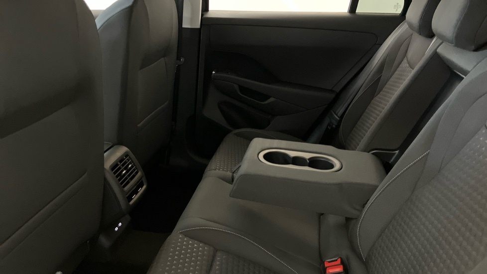 Volkswagen T-Roc 1.0 Tsi 115 Match Silver #24
