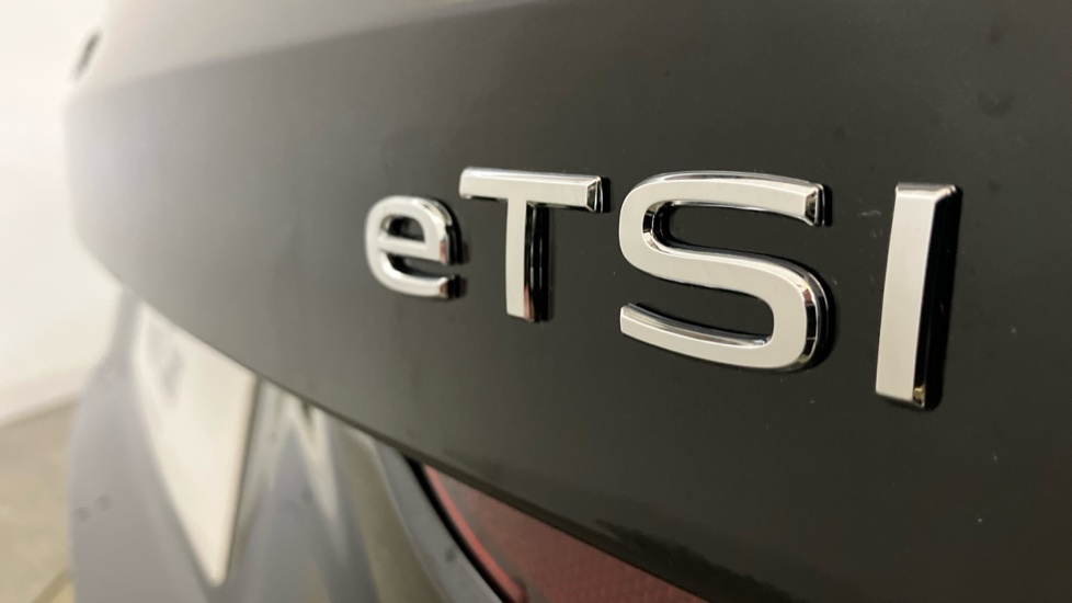 Volkswagen T-Roc 1.0 Tsi 115 Match Silver #27