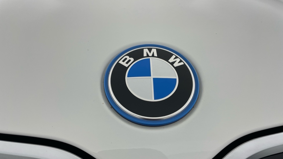BMW iX1 230Kw Xdrive30 M Sport 65Kwh Techpro White #24