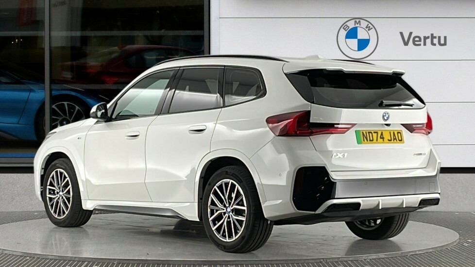 BMW iX1 M Sport White #2