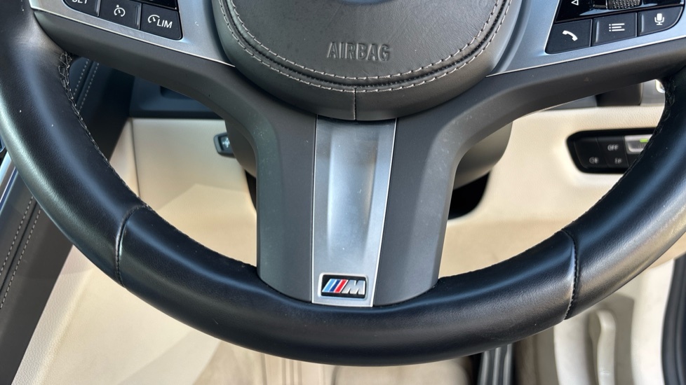 BMW 8 Series 840I M Sport Black #39