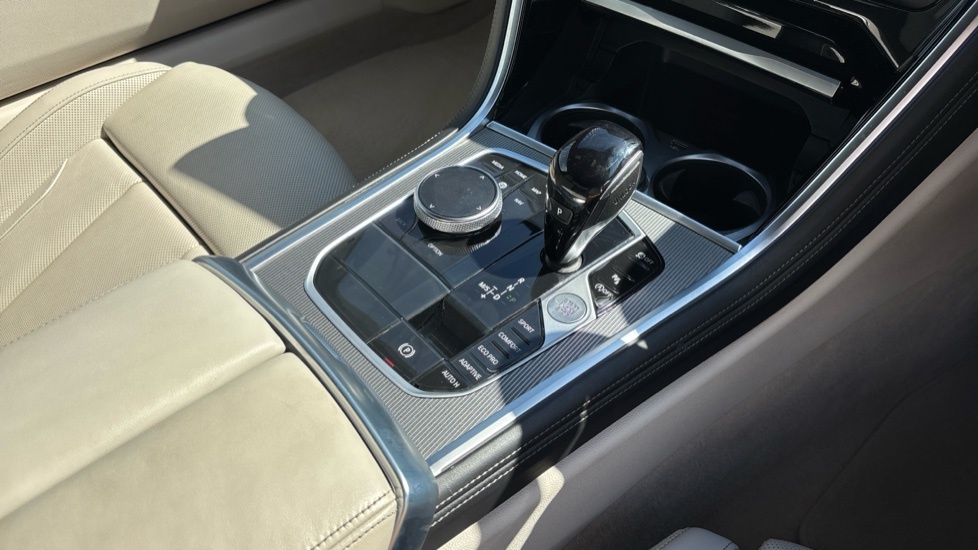 BMW 8 Series 840I M Sport Black #10