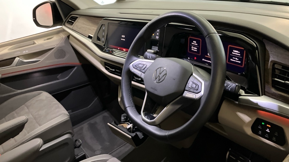 Volkswagen Multivan Style Silver #6
