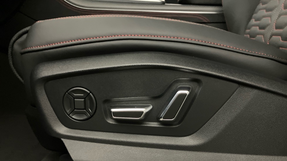 Audi RSQ8 Tfsi 640 Quattro Perform Carbon Black Tiptron Grey #27