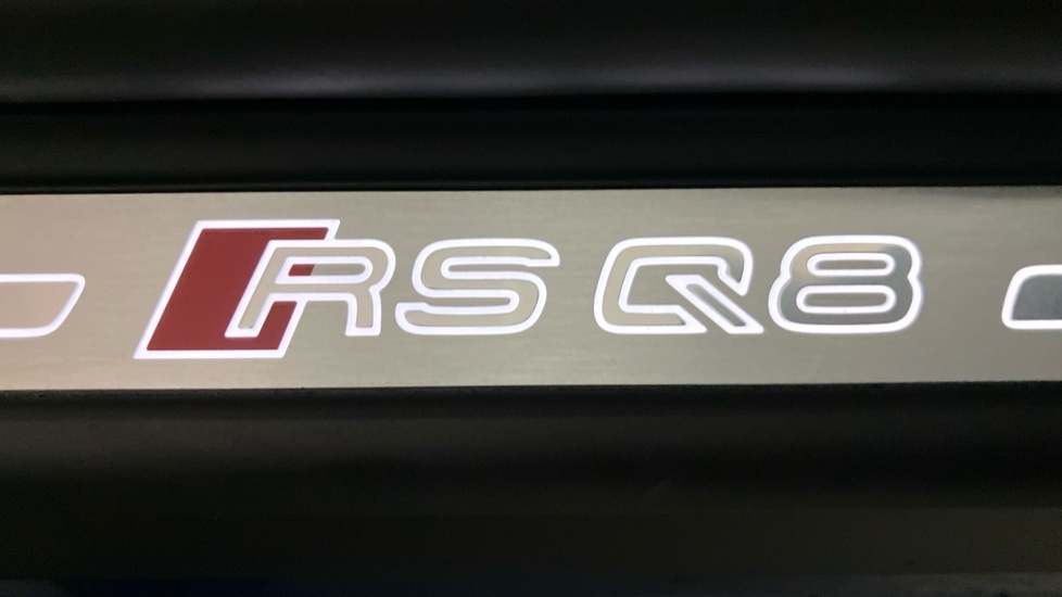 Audi RSQ8 Tfsi 640 Quattro Perform Carbon Black Tiptron Grey #26