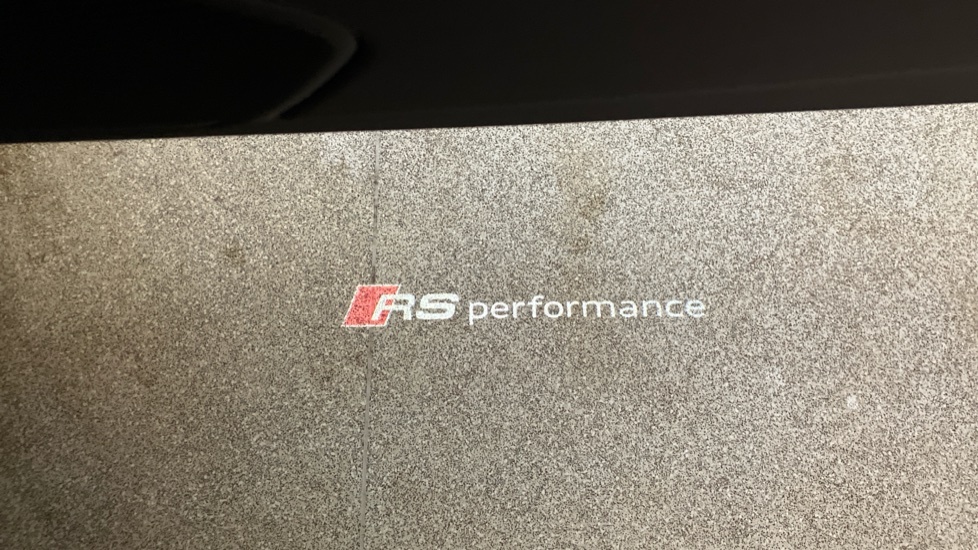 Audi RSQ8 Tfsi 640 Quattro Perform Carbon Black Tiptron Grey #25