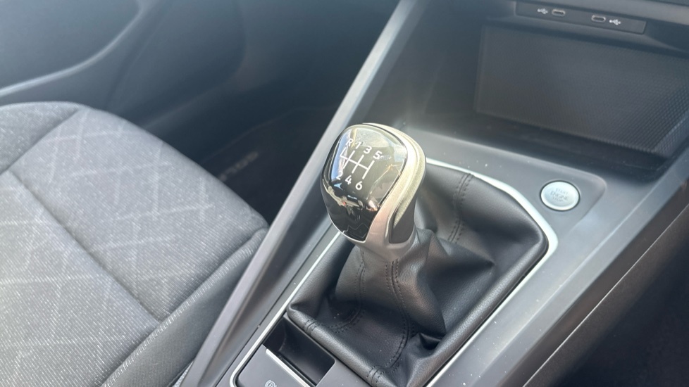 Volkswagen Golf Vw Golf Life 1.5 Tsi 130Ps Grey #14