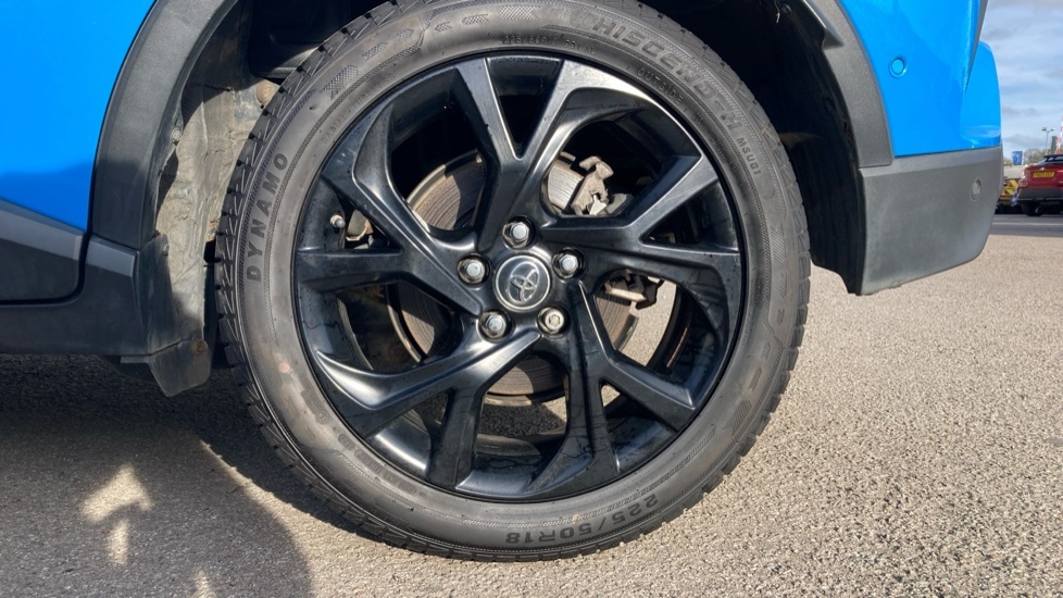 Toyota C-Hr 1.8 Hybrid Dynamic Cvt White #18