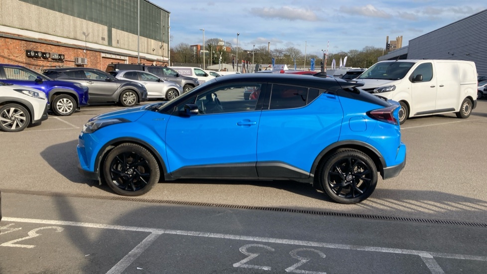 Toyota C-Hr 1.8 Hybrid Dynamic Cvt White #17