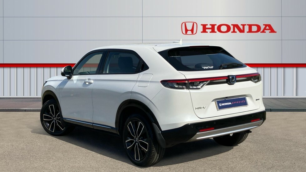 Honda Hr-V Advance Style White #3
