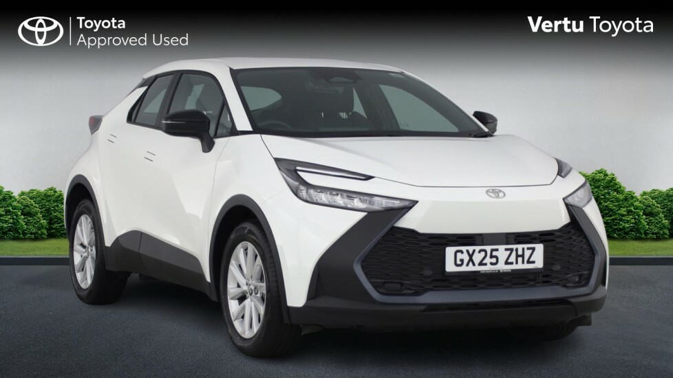 Toyota C-Hr Icon White
