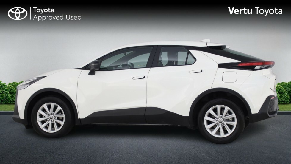 Toyota C-Hr 2.0 Phev Design Cvt Purple #17