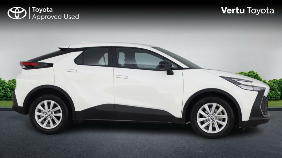 Toyota C-Hr 2.0 Phev Design Cvt Purple #16