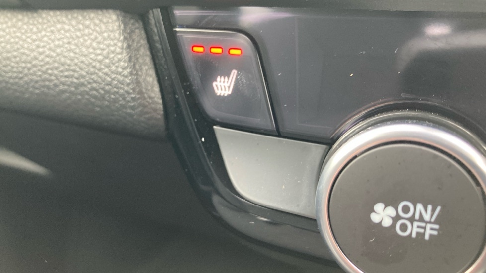 Honda Jazz 1.5 I-mmd Hybrid Elegance Ecvt Blue #27
