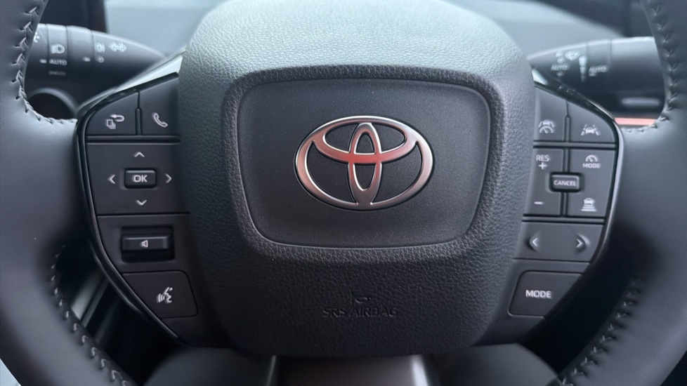 Toyota bZ4X 71.4Kwh Vision Suv Silver #28