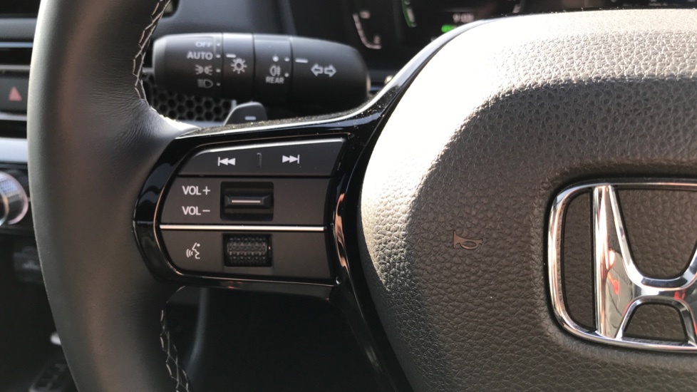 Honda Civic 2.0 H I-mmd Advance Hatchback Hybrid Ec Red #24