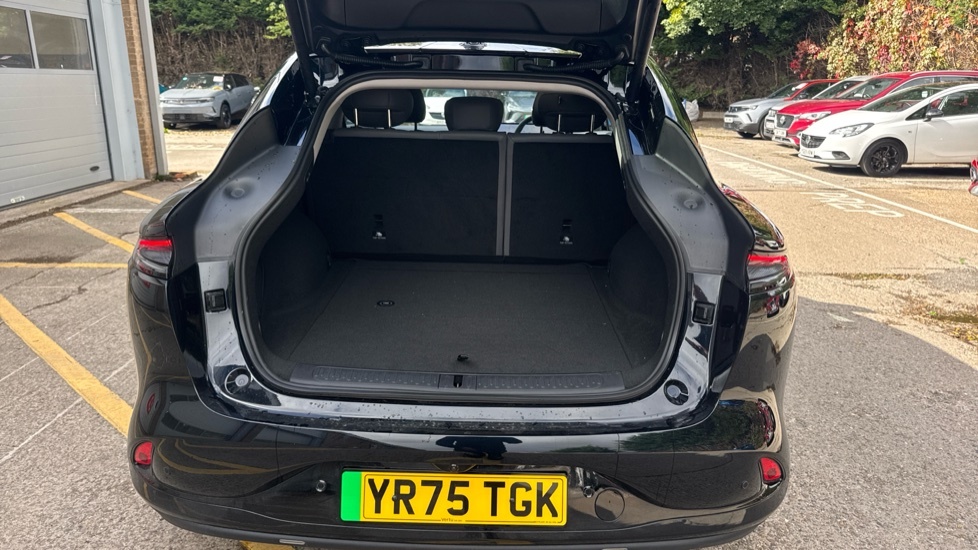MG IM6 Launch Edition YR75TGK Black #4