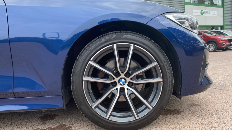 BMW 3 Series 320D Xdrive Sport Saloon Blue #14