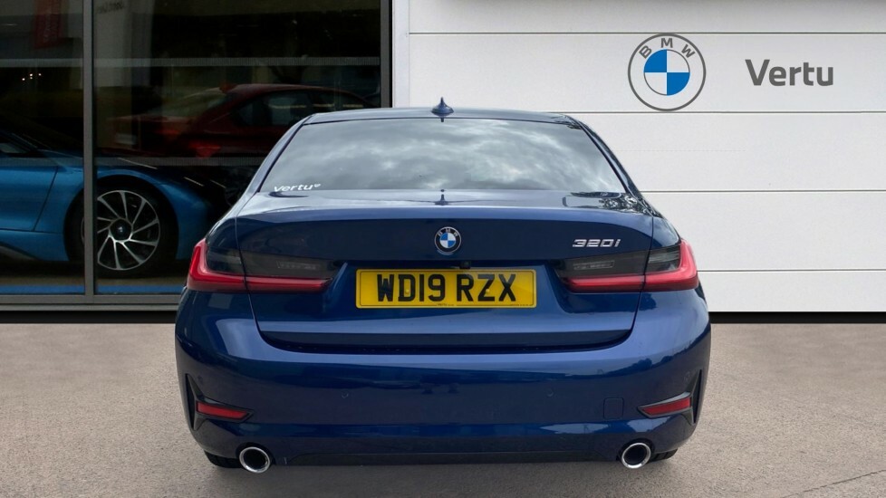 BMW 3 Series 320D Xdrive Sport Saloon Blue #15