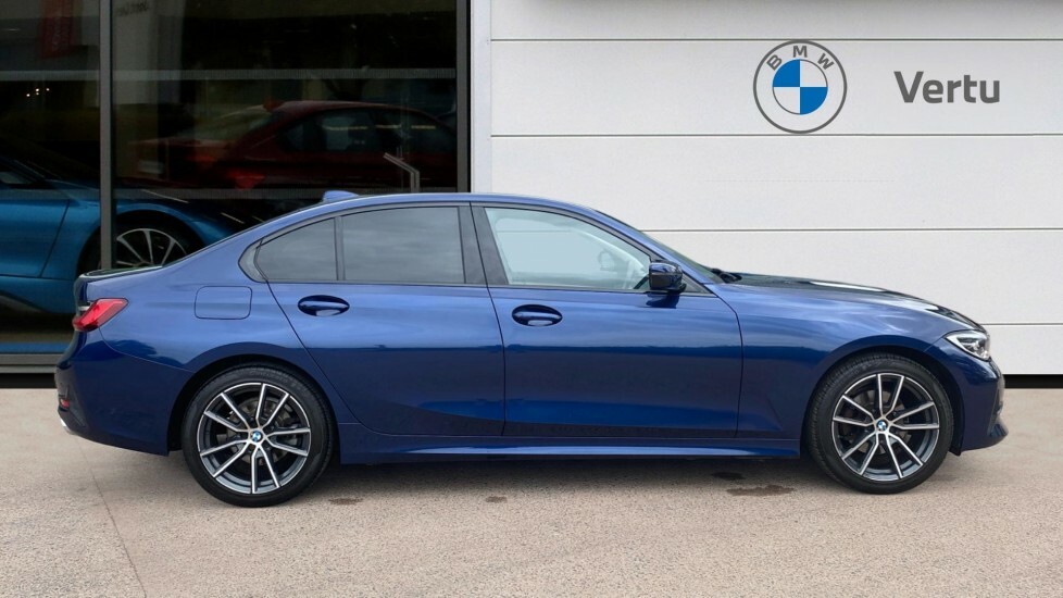 BMW 3 Series 320D Xdrive Sport Saloon Blue #3