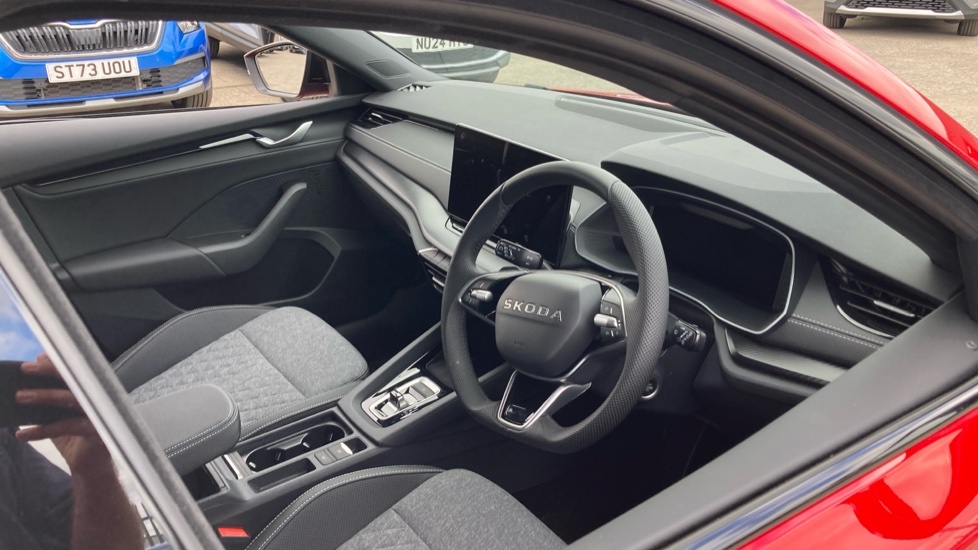 Skoda Octavia Sportline Red #6