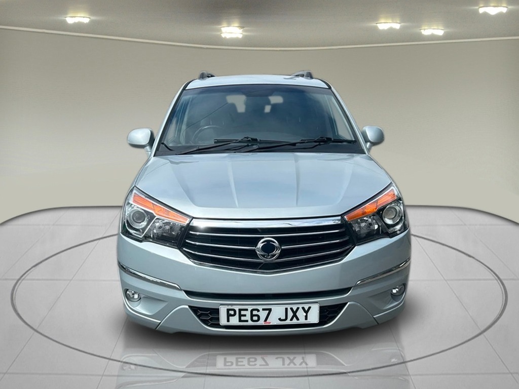SsangYong Turismo 2.2D Ex Mpv Euro 6 178 Ps Silver #5