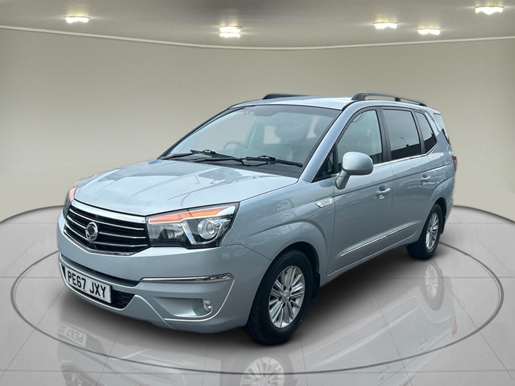 SsangYong Turismo 2.2D Ex Mpv Euro 6 178 Ps Silver #2