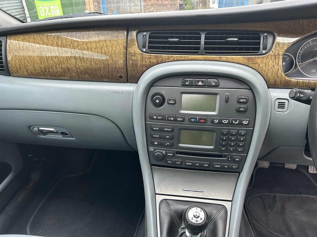 Jaguar X-Type Estate 2.5 V6 Sport Awd 200454 Silver #15