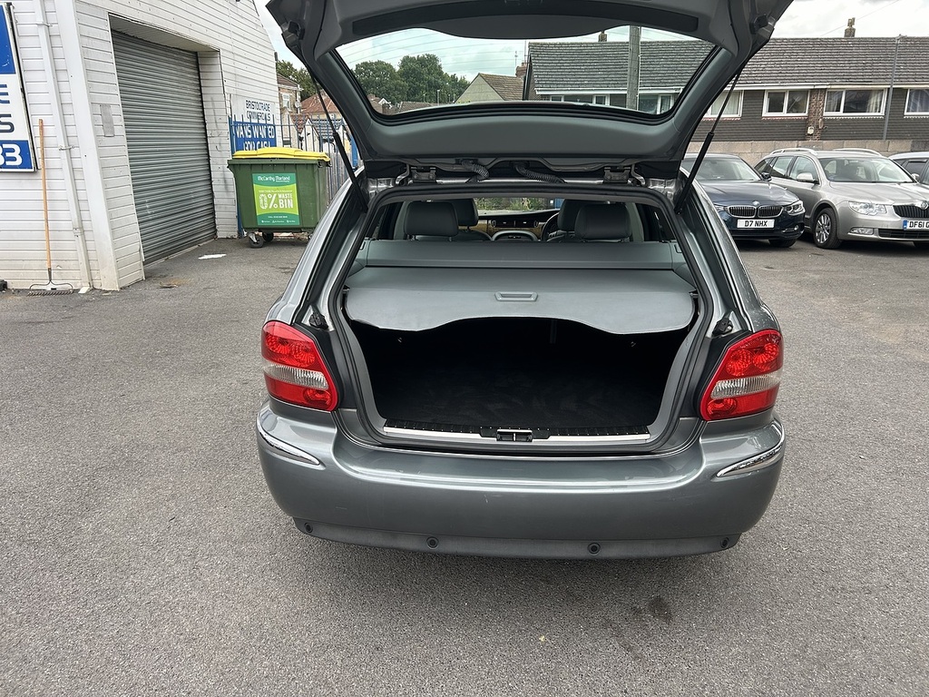 Jaguar X-Type Estate 2.5 V6 Sport Awd 200454 Silver #9